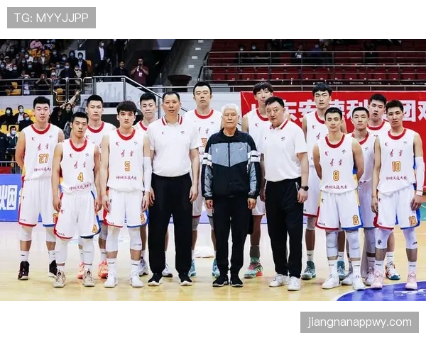 拜仁慕尼黑阵容更新背景下核心稳定性面临考验，战绩走势出现阶段性变化